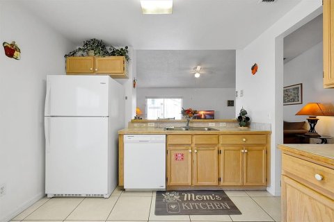 Casa en venta en Kissimmee, Florida, 3 dormitorios, 128.3 m2 № 1680404 - foto 9