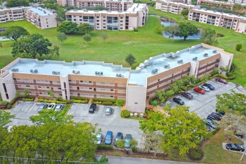 Condo in Sunrise, Florida, 2 bedrooms  № 2004605