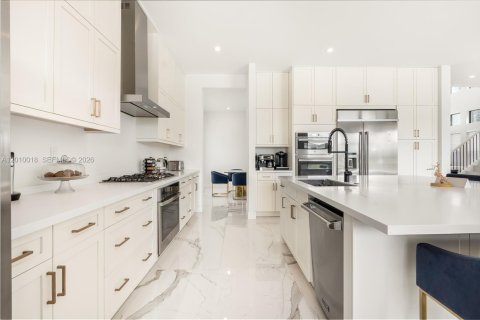 Villa ou maison à vendre à Boca Raton, Floride: 5 chambres, 416.57 m2 № 2075369 - photo 5