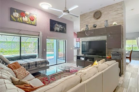 Купить виллу или дом в Тампа, Флорида 7 комнат, 198.35м2, № 2199938 - фото 22