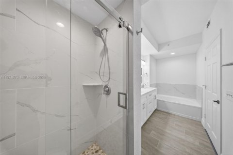 Снять в аренду кондоминиум в Нейплс, Флорида 2 спальни, № 2079847 - фото 17