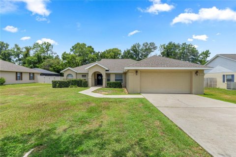 Villa ou maison à vendre à Ocala, Floride: 3 chambres, 173.63 m2 № 2227676 - photo 11