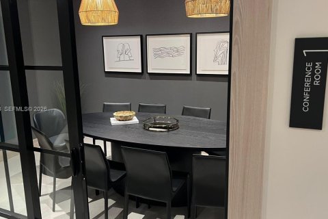 Copropriété à vendre à Miami, Floride: 2 chambres, 64.85 m2 № 2065304 - photo 17