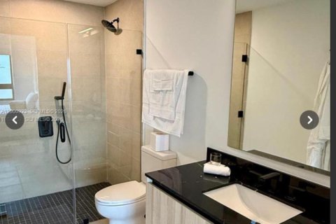 Copropriété à vendre à Miami, Floride: 2 chambres, 64.85 m2 № 2065304 - photo 9