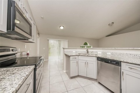 Casa en alquiler en Kissimmee, Florida, 3 dormitorios, 148.64 m2 № 1910189 - foto 7