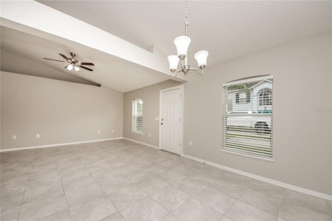 Casa en alquiler en Kissimmee, Florida, 3 dormitorios, 148.64 m2 № 1910189 - foto 5