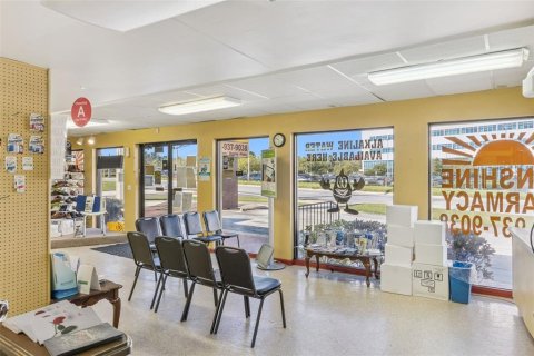 Propiedad comercial en venta en Lakeland, Florida, 342.72 m2 № 2123396 - foto 8