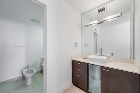 Copropriété à louer à Miami, Floride: 2 chambres, 133.78 m2 № 2014546 - photo 21