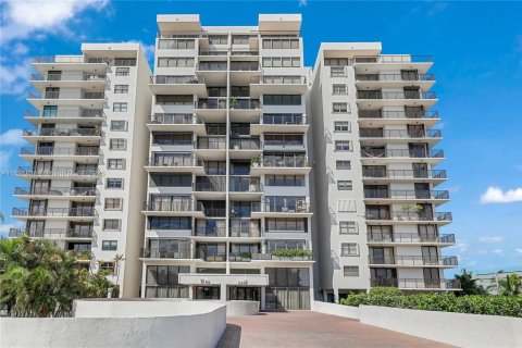 Condo à Miami, Floride, 2 chambres  № 2014546