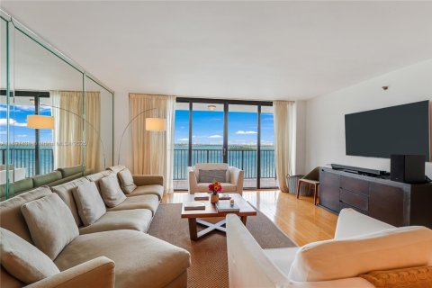 Copropriété à louer à Miami, Floride: 2 chambres, 133.78 m2 № 2014546 - photo 10
