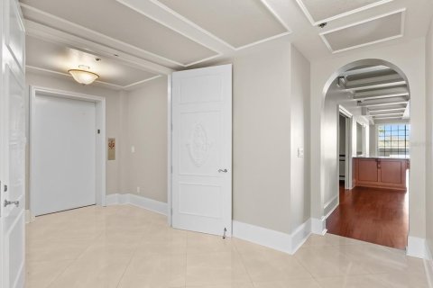 Condominio en alquiler en Orlando, Florida, 3 dormitorios, 303.88 m2 № 1904456 - foto 3