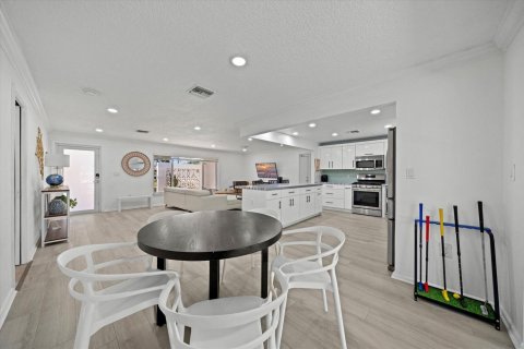 Casa en venta en Pompano Beach, Florida, 3 dormitorios, 135.36 m2 № 2175378 - foto 17