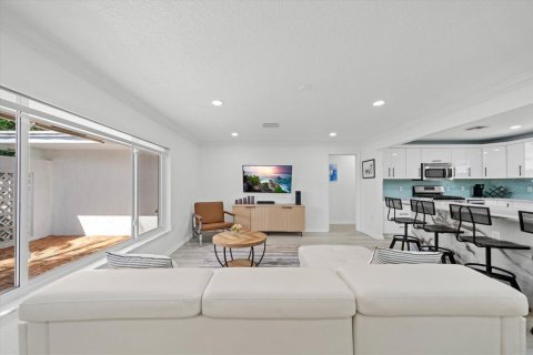 Casa en venta en Pompano Beach, Florida, 3 dormitorios, 135.36 m2 № 2175378 - foto 7