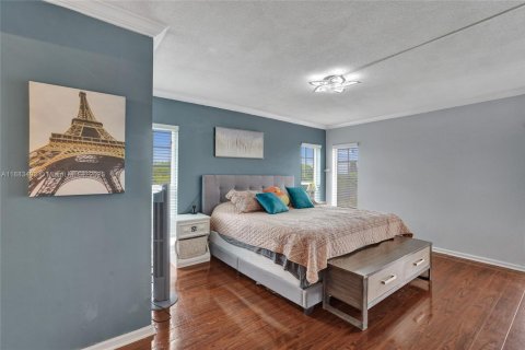 Condominio en venta en Pompano Beach, Florida, 3 dormitorios, 129.13 m2 № 1930699 - foto 10