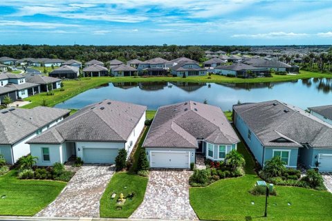 Villa ou maison à vendre à Parrish, Floride: 3 chambres, 191.94 m2 № 2354756 - photo 6