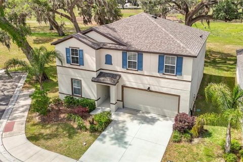 Villa ou maison à vendre à Zephyrhills, Floride: 5 chambres, 258.73 m2 № 2137684 - photo 2