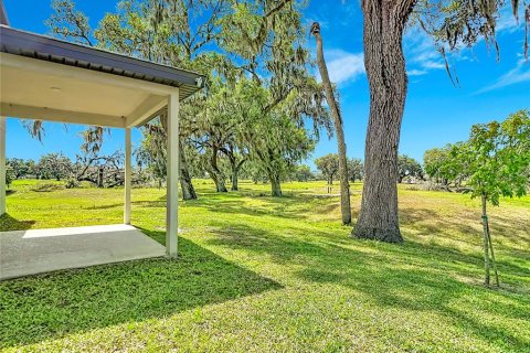 Villa ou maison à vendre à Zephyrhills, Floride: 5 chambres, 258.73 m2 № 2137684 - photo 29