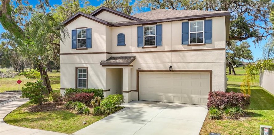 Villa ou maison à Zephyrhills, Floride 5 chambres, 258.73 m2 № 2137684