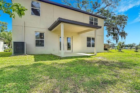 Villa ou maison à vendre à Zephyrhills, Floride: 5 chambres, 258.73 m2 № 2137684 - photo 30