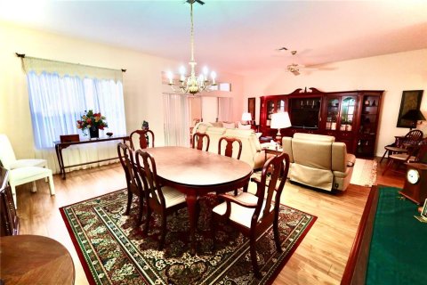 Villa ou maison à louer à Lady Lake, Floride: 3 chambres, 214.79 m2 № 2111152 - photo 7
