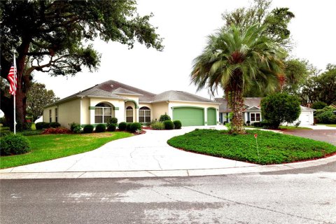 Villa ou maison à louer à Lady Lake, Floride: 3 chambres, 214.79 m2 № 2111152 - photo 3