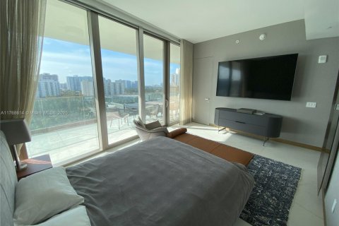 Condominio en alquiler en Sunny Isles Beach, Florida, 2 dormitorios, 103.31 m2 № 1585390 - foto 7