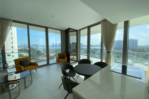 Condominio en alquiler en Sunny Isles Beach, Florida, 2 dormitorios, 103.31 m2 № 1585390 - foto 5