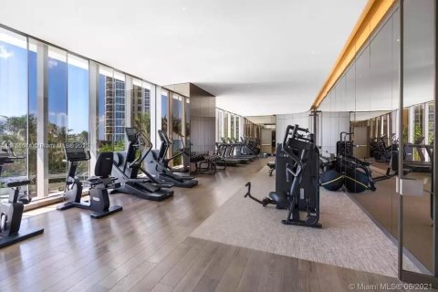Condominio en alquiler en Sunny Isles Beach, Florida, 2 dormitorios, 103.31 m2 № 1585390 - foto 29