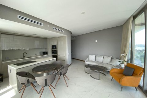 Condominio en alquiler en Sunny Isles Beach, Florida, 2 dormitorios, 103.31 m2 № 1585390 - foto 6