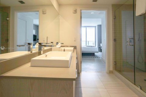 Condo in Hollywood, Florida, 2 bedrooms № 2054481 - photo 15