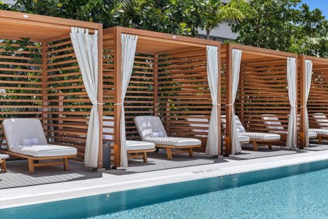 Copropriété à louer à Miami, Floride: 1 chambre, 55.09 m2 № 2058383 - photo 19