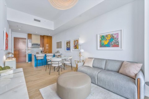 Copropriété à louer à Miami, Floride: 1 chambre, 55.09 m2 № 2058383 - photo 5