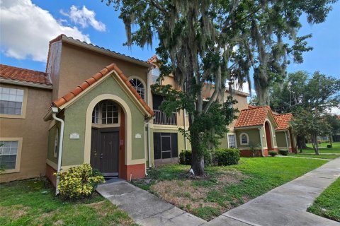 Commercial property in Kissimmee, Florida 20 bedrooms, 989.59 sq.m. № 2097312 - photo 2