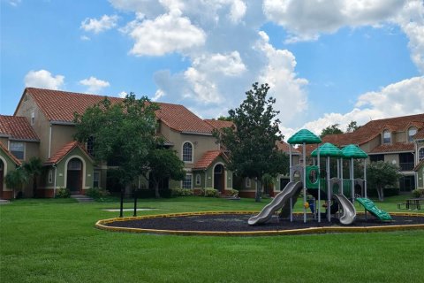 Commercial property in Kissimmee, Florida 20 bedrooms, 989.59 sq.m. № 2097312 - photo 7