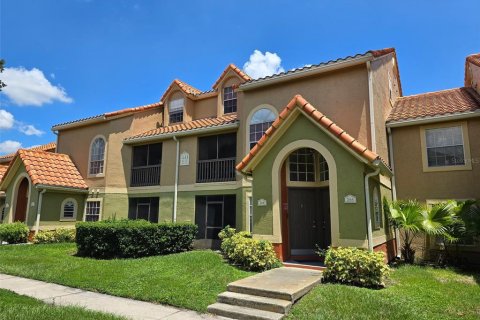 Commercial property in Kissimmee, Florida 20 bedrooms, 989.59 sq.m. № 2097312