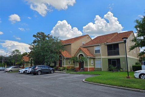 Commercial property in Kissimmee, Florida 20 bedrooms, 989.59 sq.m. № 2097312 - photo 4