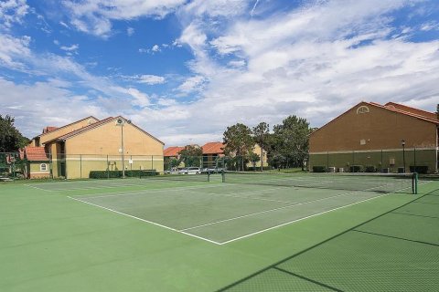 Commercial property in Kissimmee, Florida 20 bedrooms, 989.59 sq.m. № 2097312 - photo 9