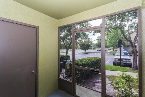 Commercial property in Kissimmee, Florida 20 bedrooms, 989.59 sq.m. № 2097312 - photo 13