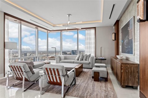 Copropriété à vendre à Miami, Floride: 2 chambres, 538.65 m2 № 1957691 - photo 4