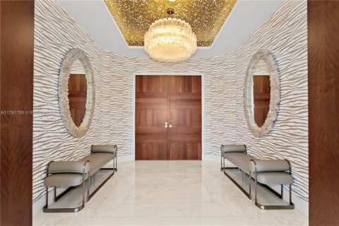 Copropriété à vendre à Miami, Floride: 2 chambres, 538.65 m2 № 1957691 - photo 27
