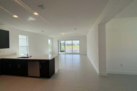 Villa ou maison à vendre à Port St. Lucie, Floride: 3 chambres, 209.4 m2 № 2083174 - photo 11