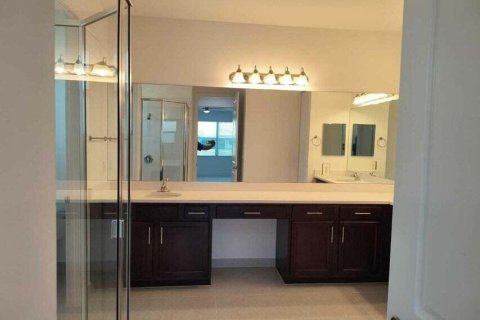 Villa ou maison à vendre à Port St. Lucie, Floride: 3 chambres, 209.4 m2 № 2083174 - photo 12