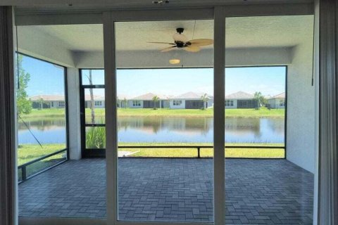 Villa ou maison à vendre à Port St. Lucie, Floride: 3 chambres, 209.4 m2 № 2083174 - photo 22