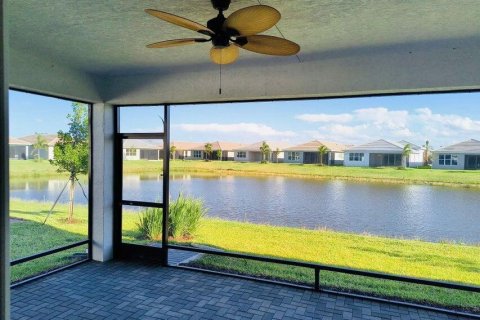 Villa ou maison à vendre à Port St. Lucie, Floride: 3 chambres, 209.4 m2 № 2083174 - photo 26