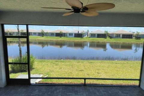 Villa ou maison à vendre à Port St. Lucie, Floride: 3 chambres, 209.4 m2 № 2083174 - photo 23