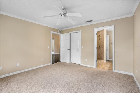 House in South Daytona, Florida 3 bedrooms, 111.85 sq.m. № 1913123 - photo 14