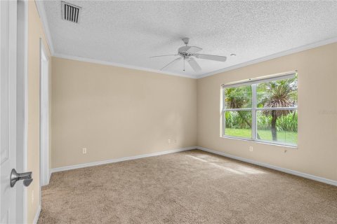 House in South Daytona, Florida 3 bedrooms, 111.85 sq.m. № 1913123 - photo 13