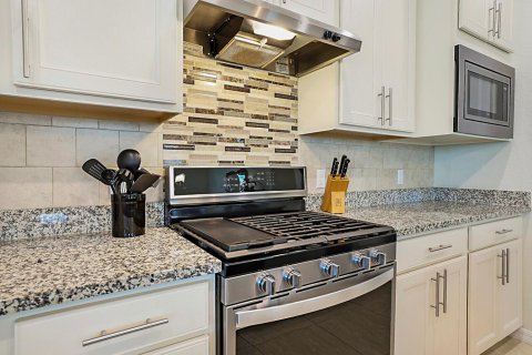 Villa ou maison à vendre à Port St. Lucie, Floride: 2 chambres, 191.29 m2 № 2077550 - photo 22