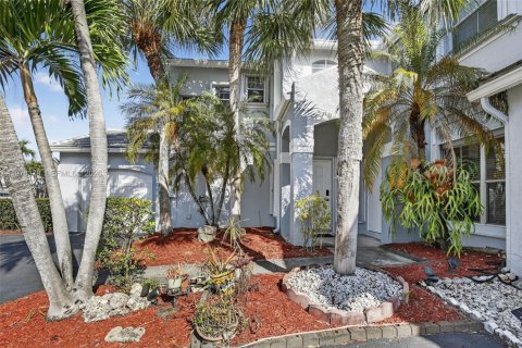 Купить таунхаус в Дейви, Флорида 3 спальни, 184.5м2, № 2036428 - фото 2