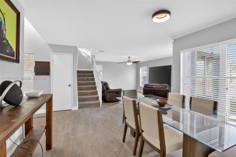 Купить таунхаус в Дейви, Флорида 3 спальни, 184.5м2, № 2036428 - фото 12